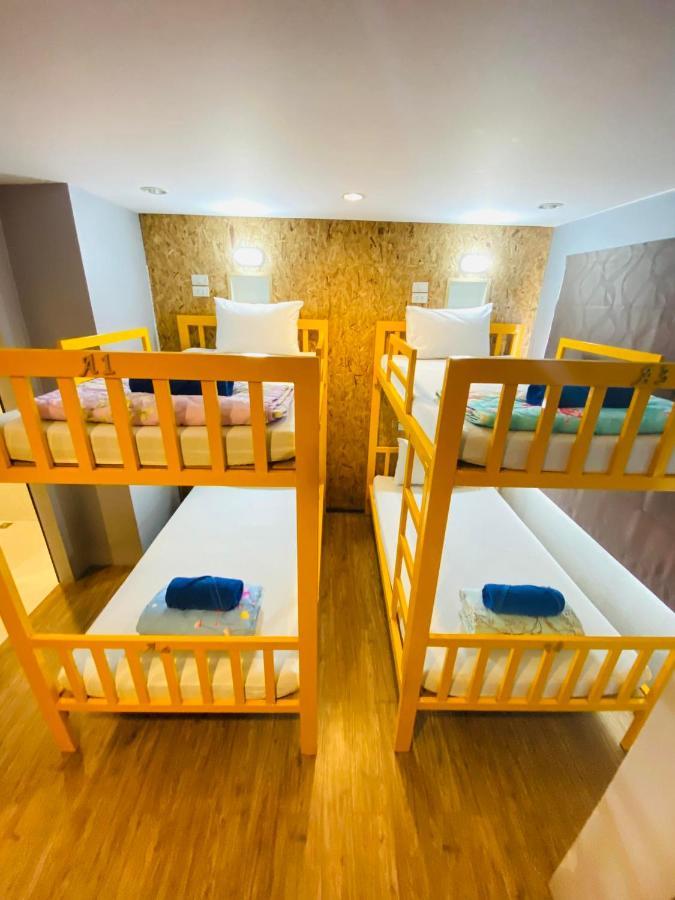 Frutta Hostel Patong Kültér fotó