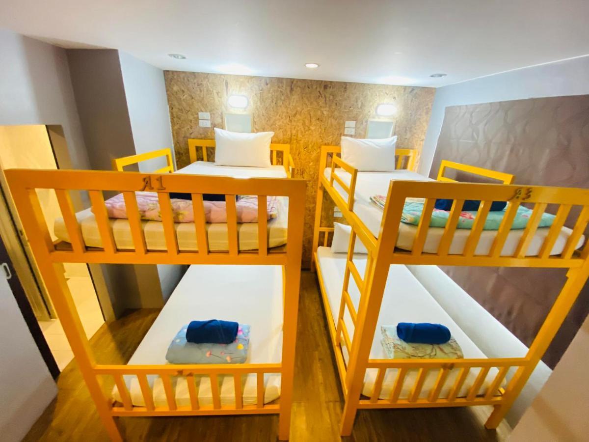 Frutta Hostel Patong Kültér fotó
