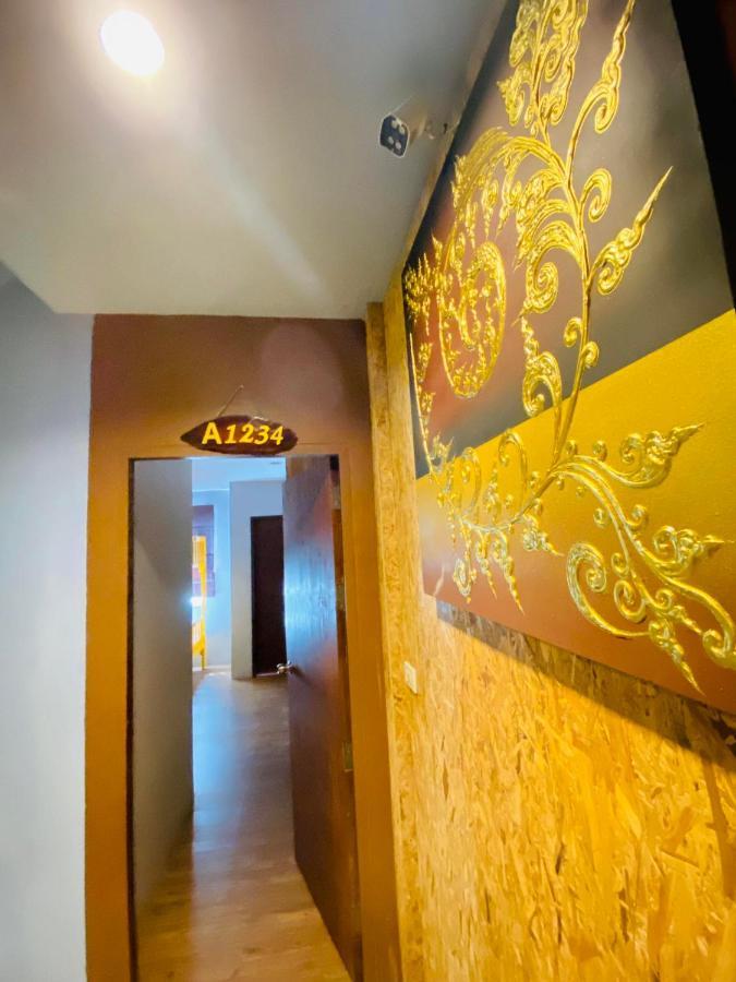 Frutta Hostel Patong Kültér fotó