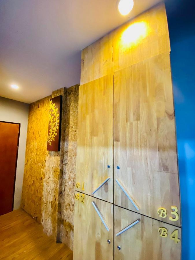 Frutta Hostel Patong Kültér fotó